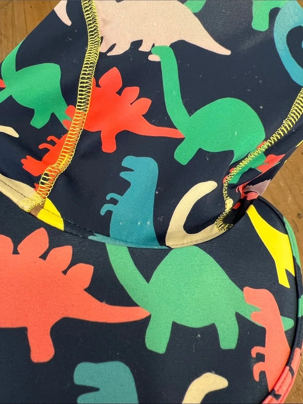 Baby Boden colorful dinosaur swim trunks and sun hat 3-4 years